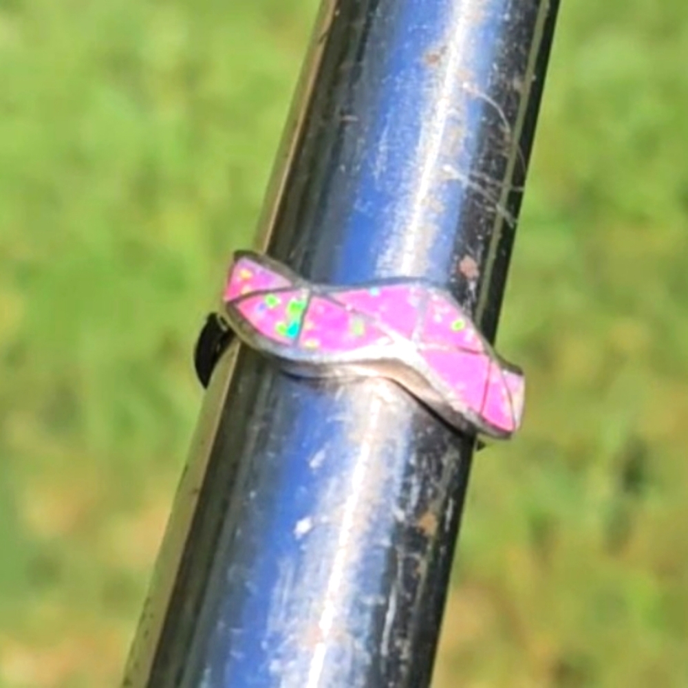 Vintage 925 Pink Opal Wave Design Size 8 Ring